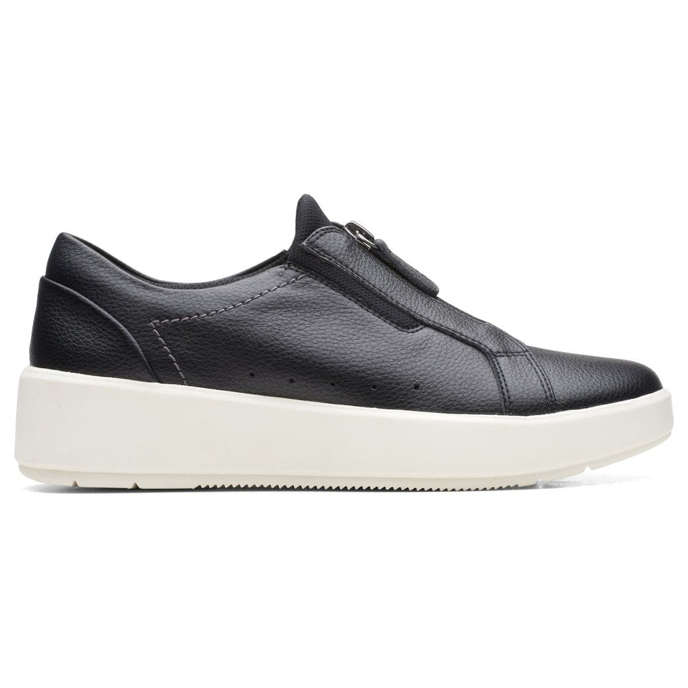 Clarks Layton Rae Zip Women's Sneakers in Black