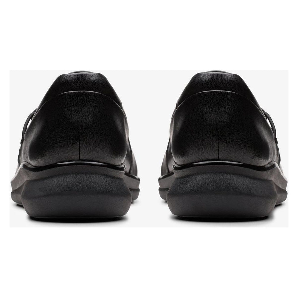 Clarks Lynell Slip Women's Slip Ons in Black