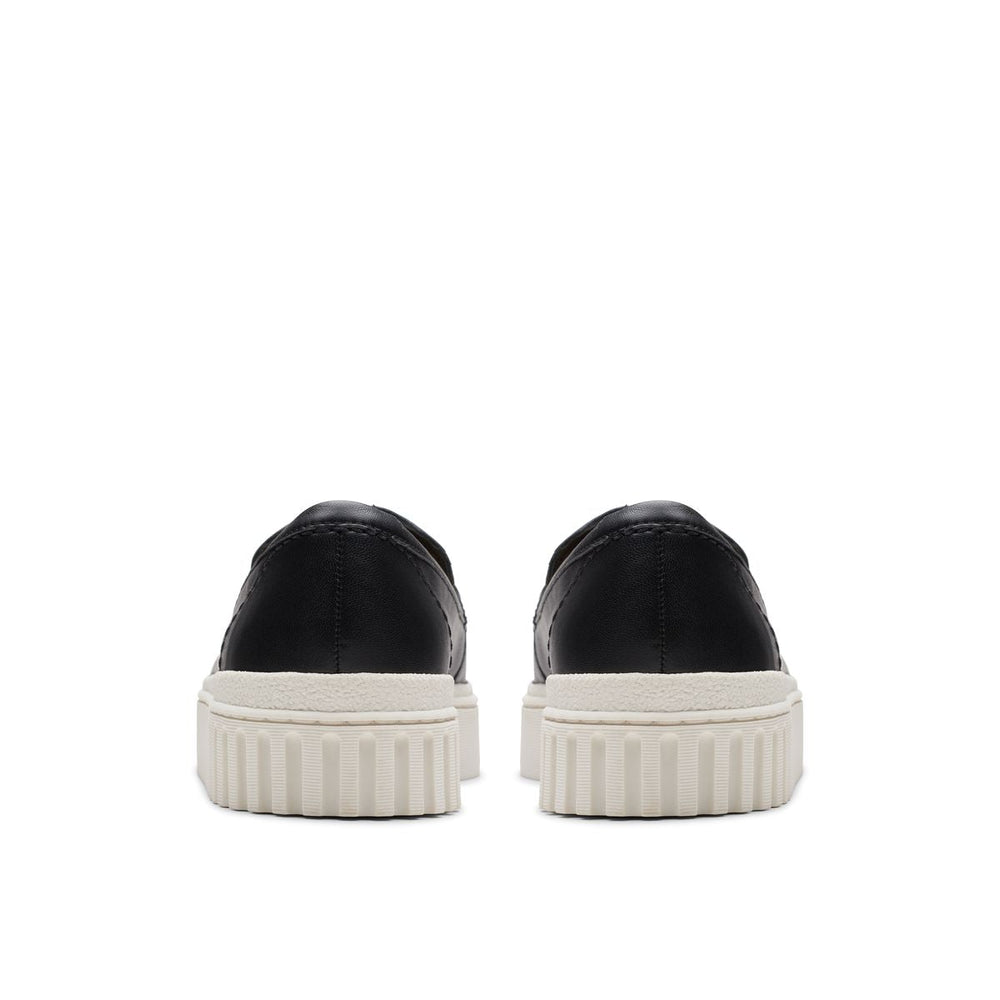 Clarks Mayhill Cove Women's Loafers in Black