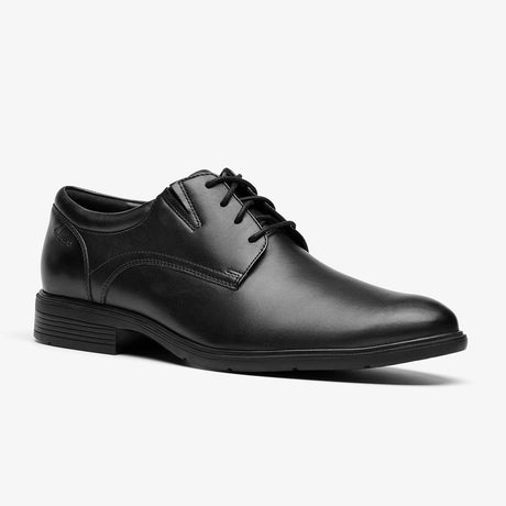 Black leather Clarks Men's Steadwell Cap dress shoe, lace-up style with practical sole. Code: 26184676