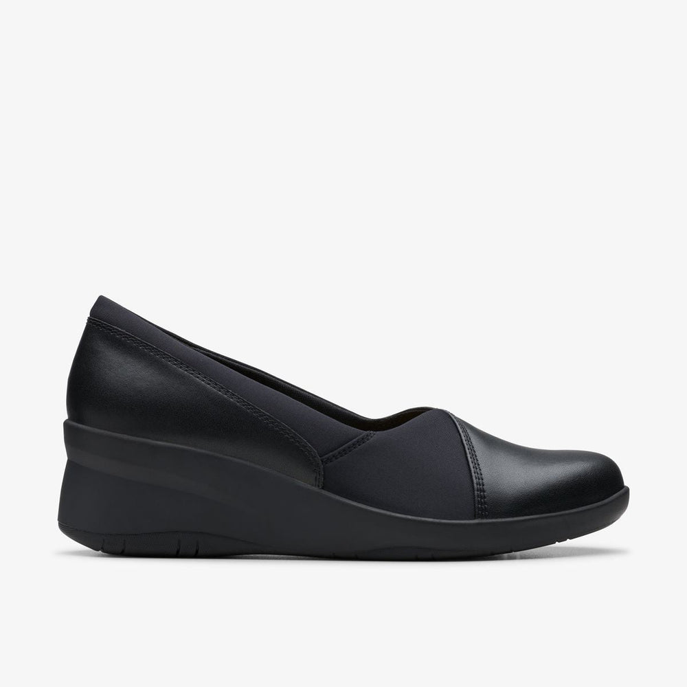 Suttyn Walk Slip-Ons