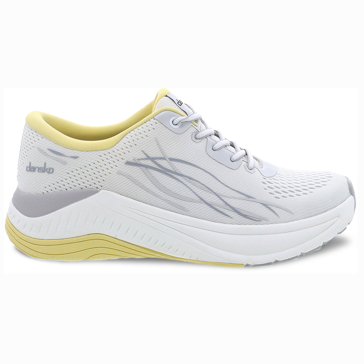 Pace Mesh Sneaker