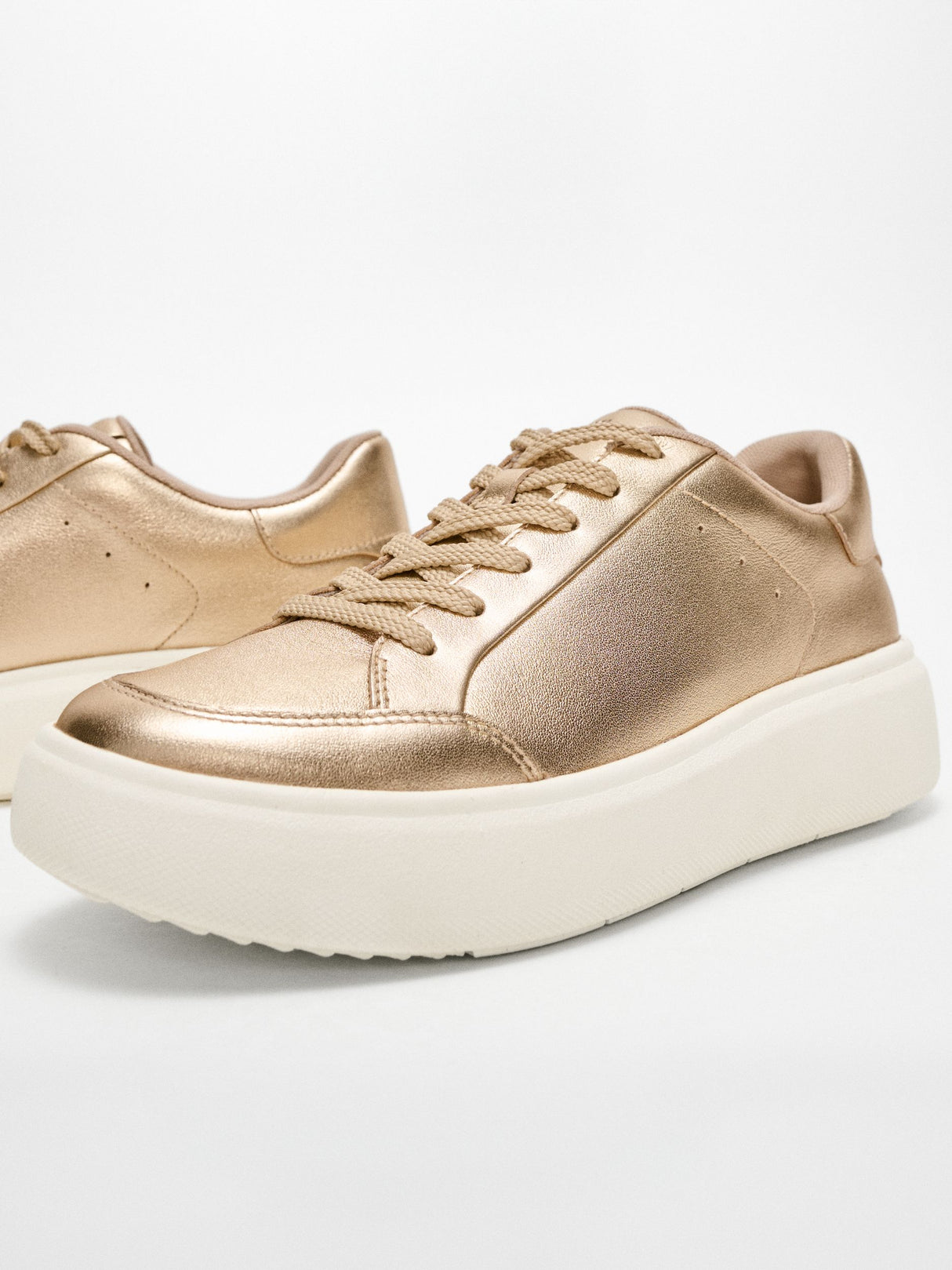 Fit Flop RTG Women's Metallic Leather Sneakers in Platino