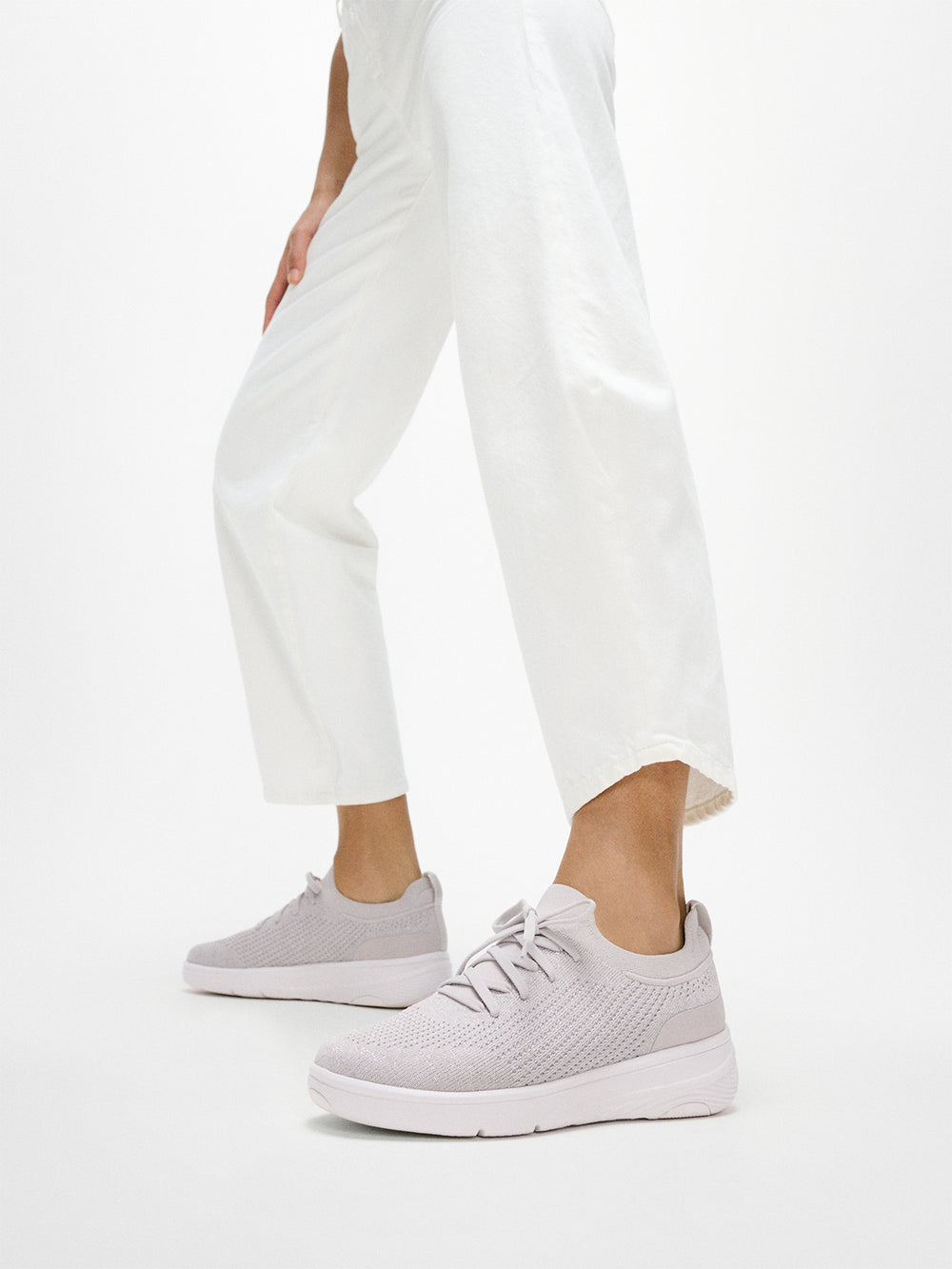 Fit Flop Super-Q Knit Slip-On Laced Sneakers in Grey