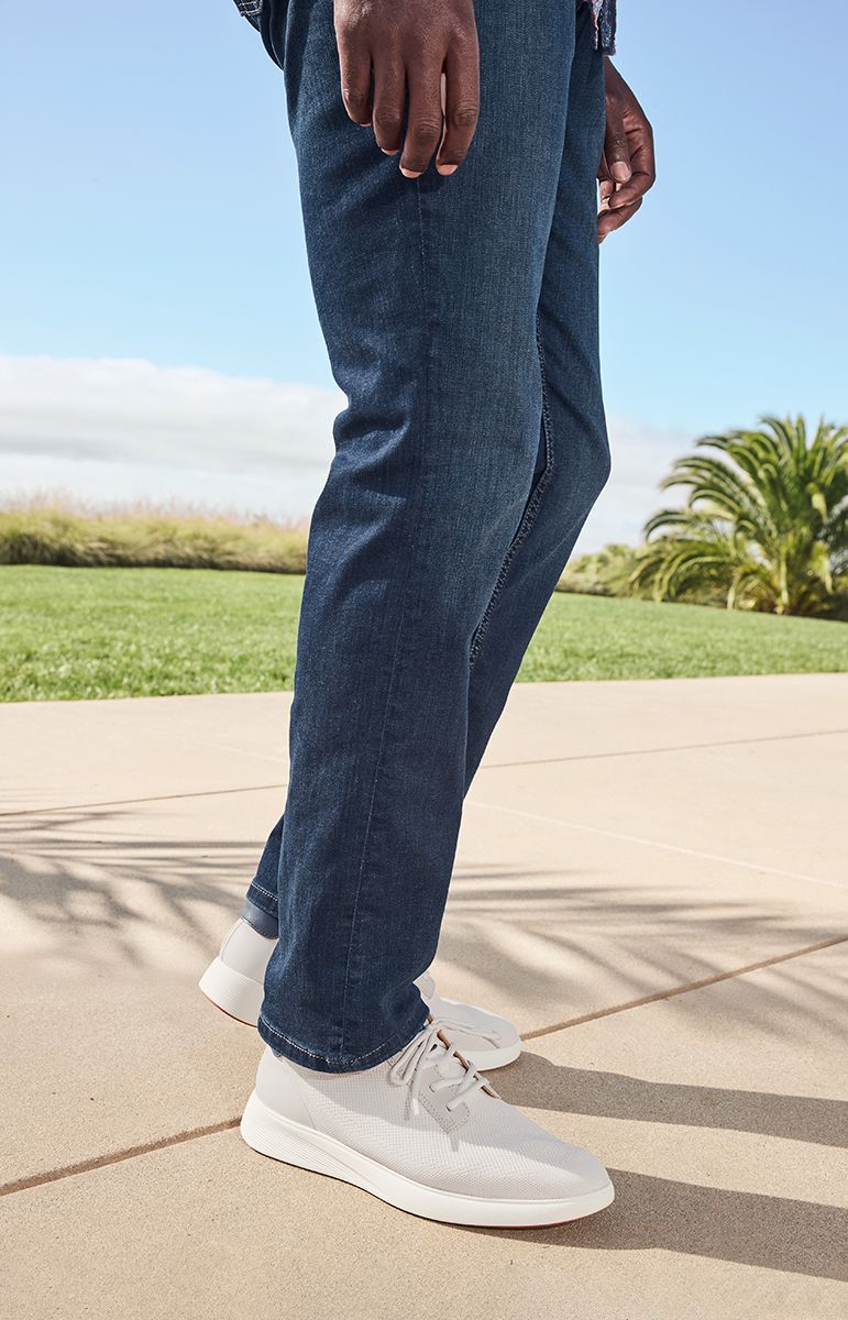 Johnston & Murphy Men's Ackerson Knit Plain Toe Lace-Up Sneaker in White