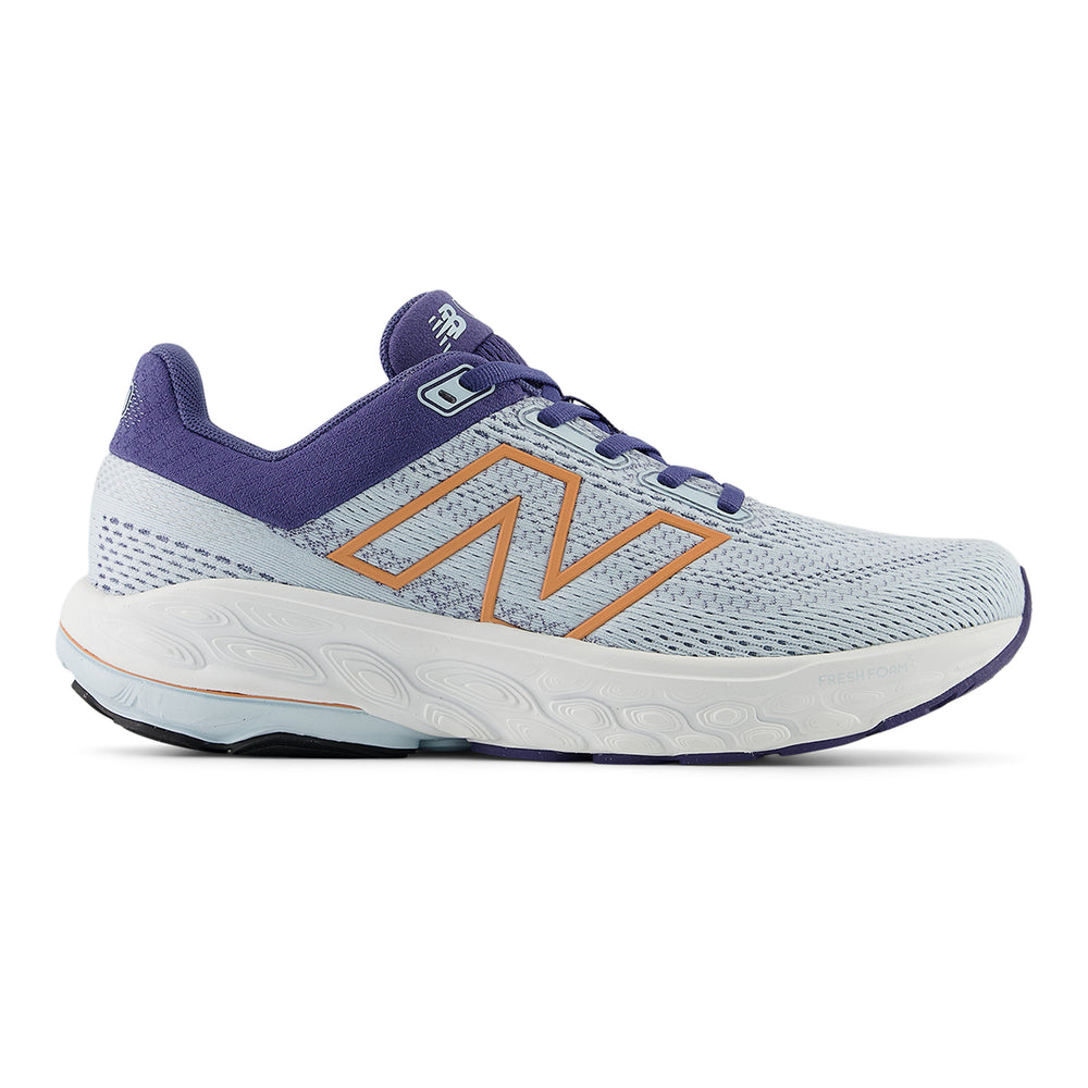 New Balance Women's Fresh Foam X 860v14 in Frosted Glass