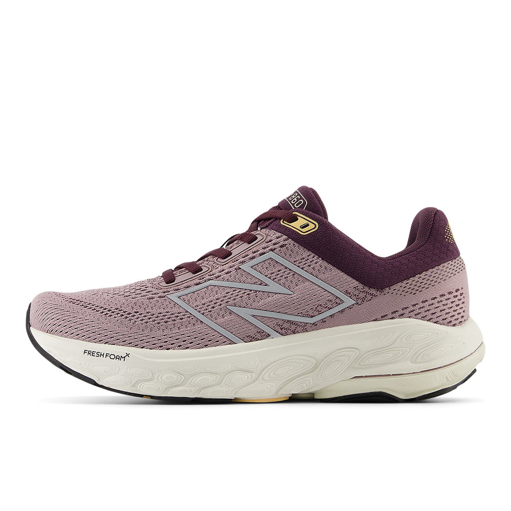 New Balance Women's Fresh Foam X 860v14 in Ice Wine