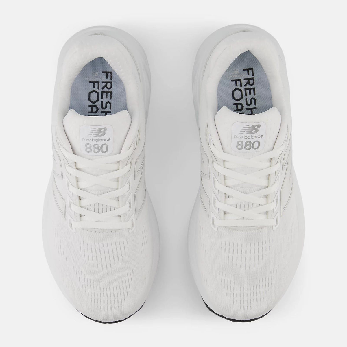 New Balance Women's Fresh Foam X 880v15 in White