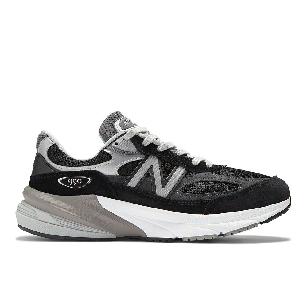 New Balance Women's 990v6, Breathable upper material, comfortable running shoe, Style #W990BK6