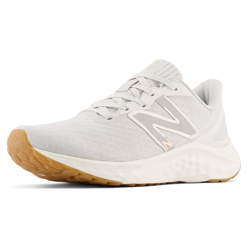 New Balance Women's Fresh Foam Arishi v4 in White