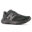 Dark grey/black New Balance Fresh Foam Arishi v4 GORE-TEX mesh running shoe with reflective logo and speckled sole. Style #: WARISGB4