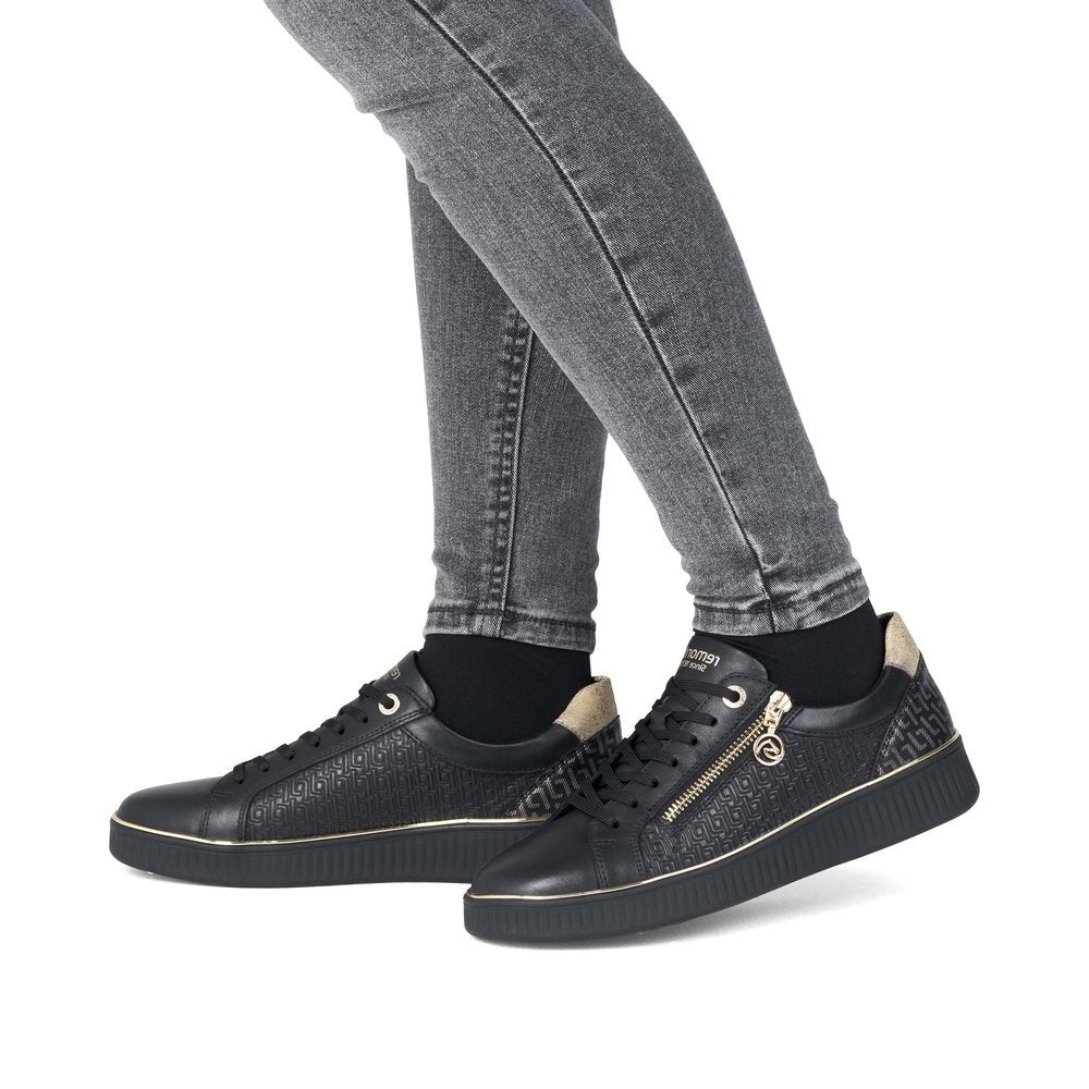 Remonte D2E00 Women's Side Zip Sneakers in Black