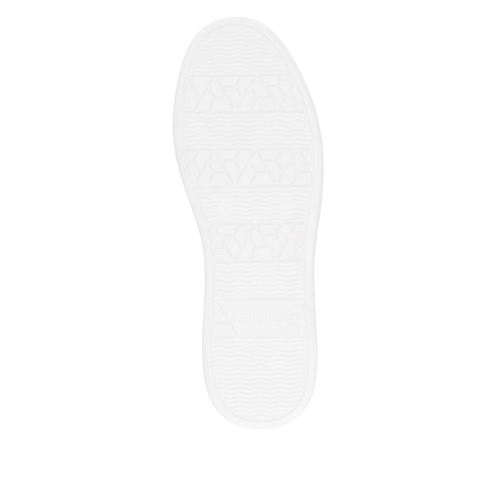 D2E00 Side Zip Sneaker