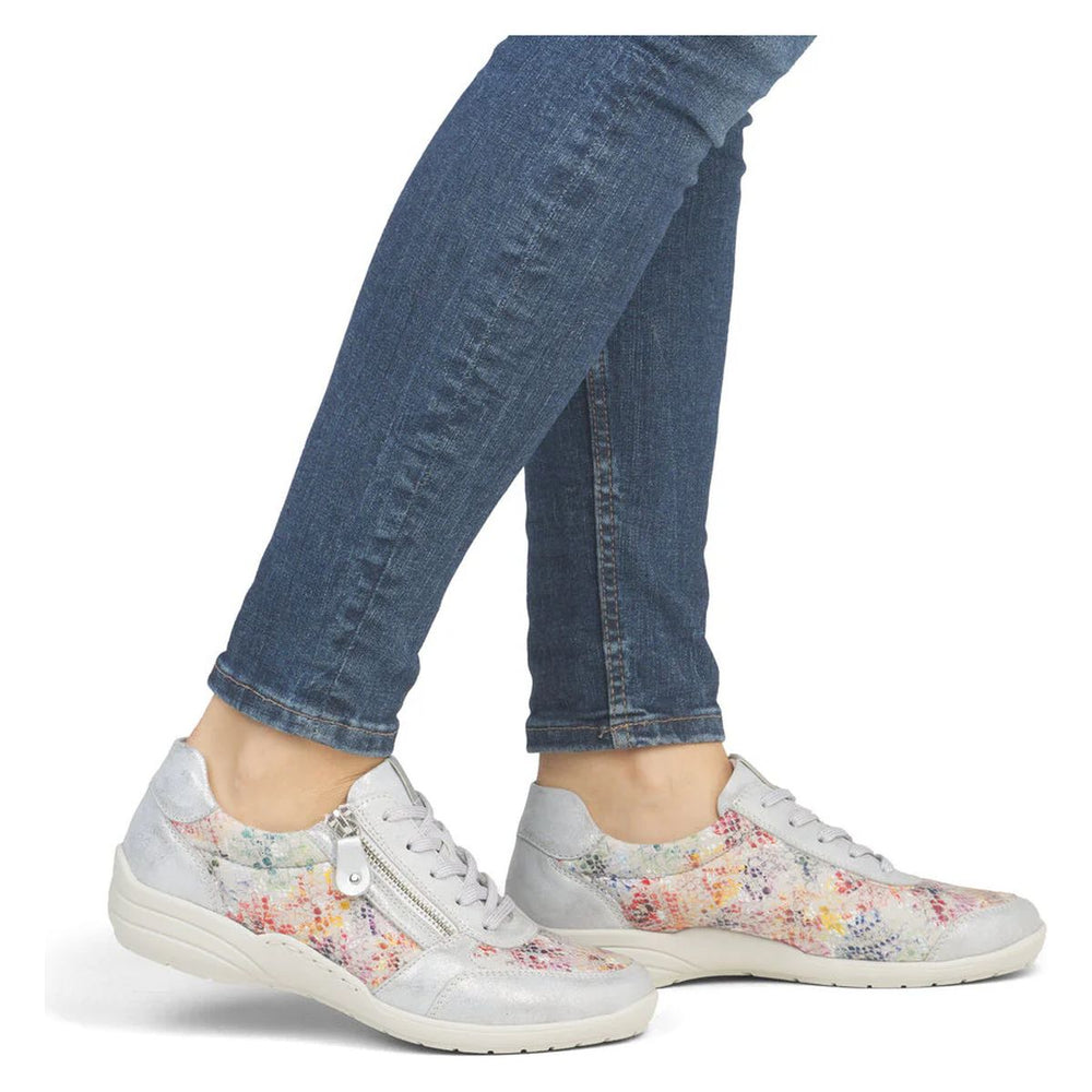 Remonte R7637 Women's Wide Shoes in Silver