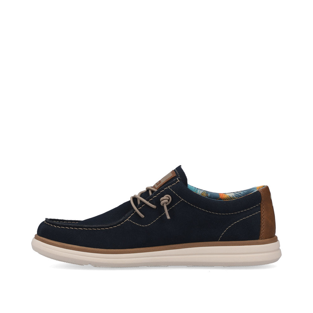 U0602 Lace Up Sneaker