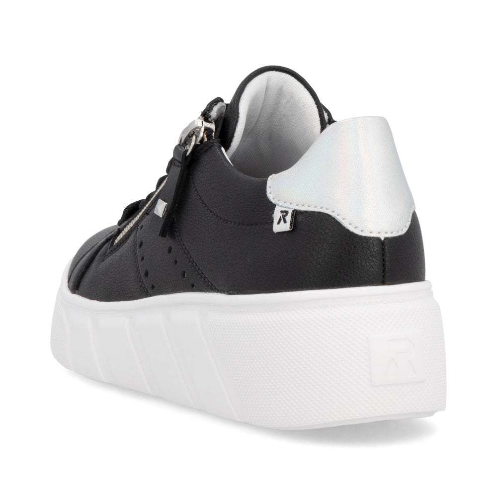 W2605 Lace Up Sneaker