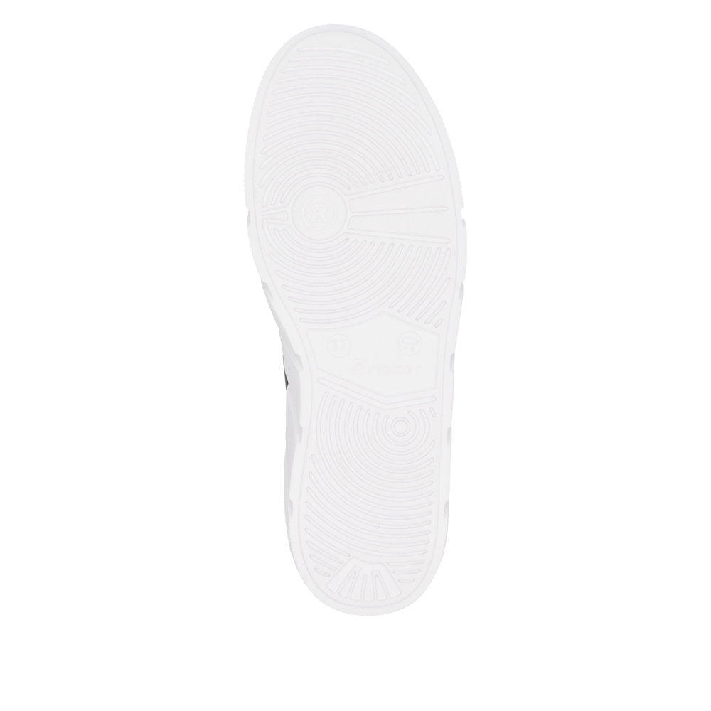 W2605 Lace Up Sneaker