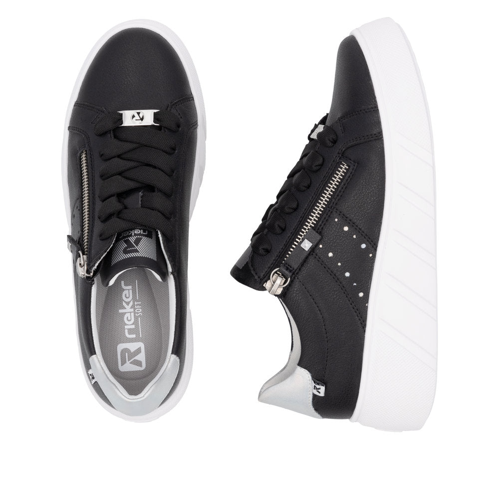 W2605 Lace Up Sneaker
