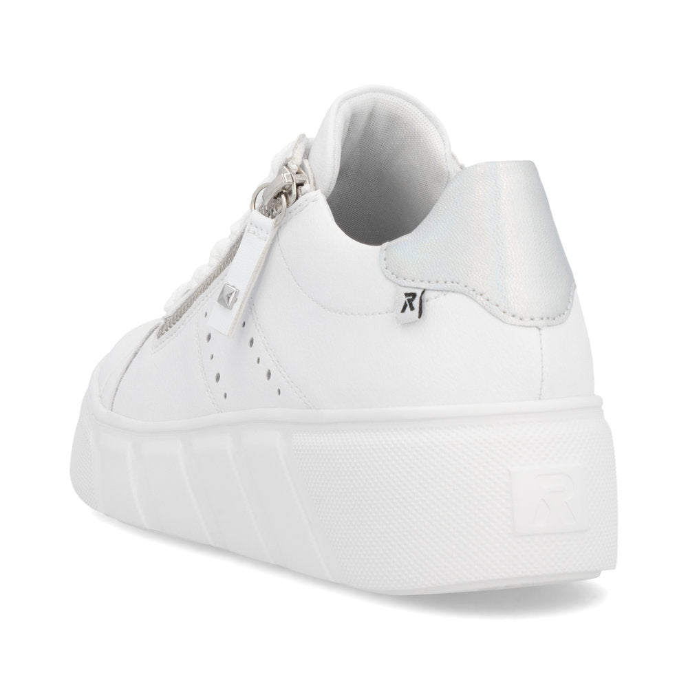 W2605 Lace Up Sneaker