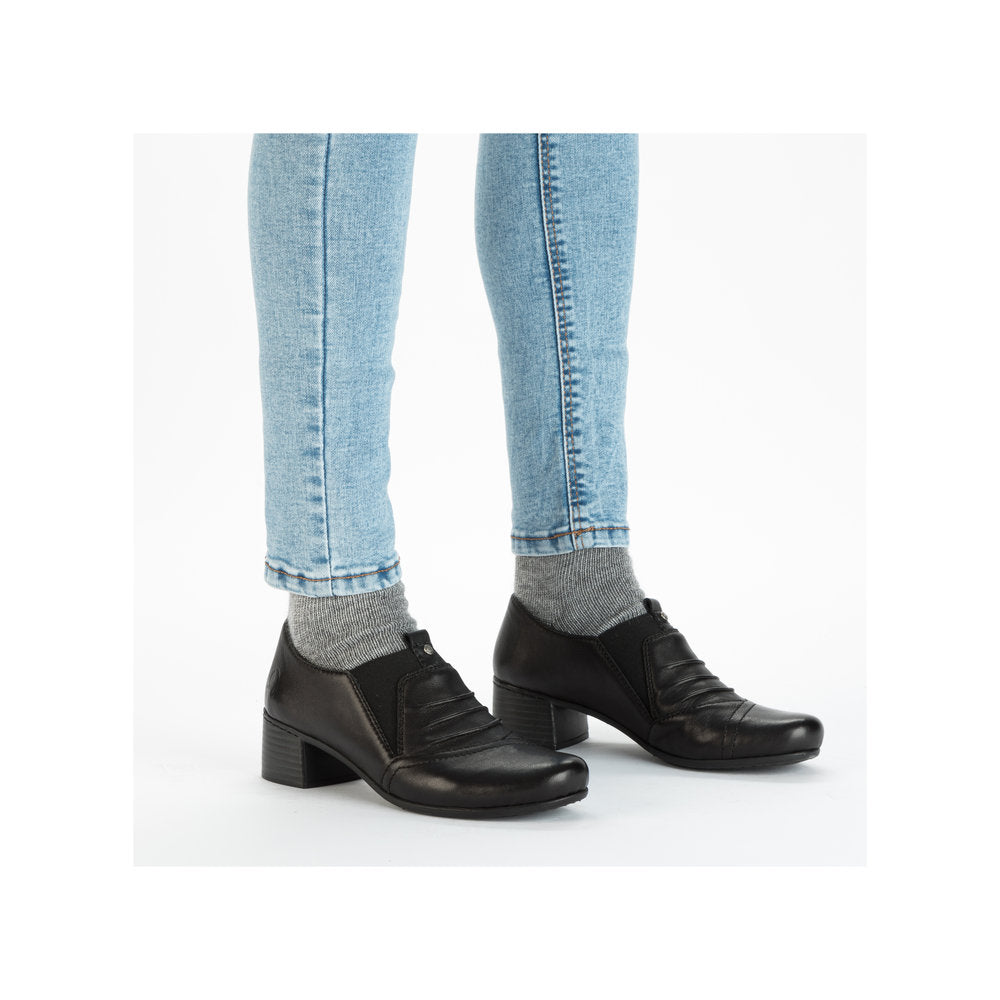41657 Dress Slip ON