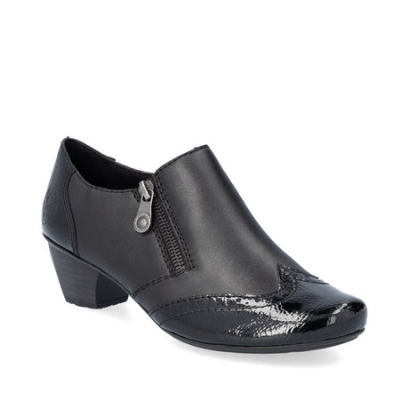 Black leather women’s shoe with rounded toe and 40 mm heel, offering a classic silhouette and comfortable fit for everyday wear. Style #41757-00