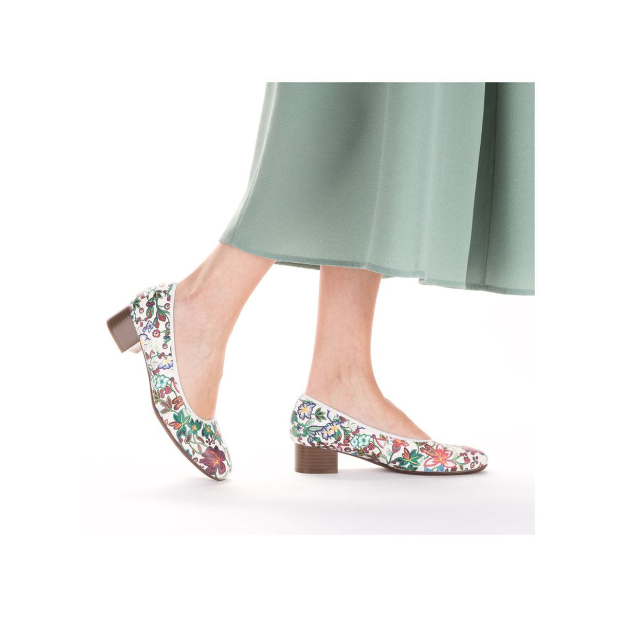 49260 Low Heel Shoe