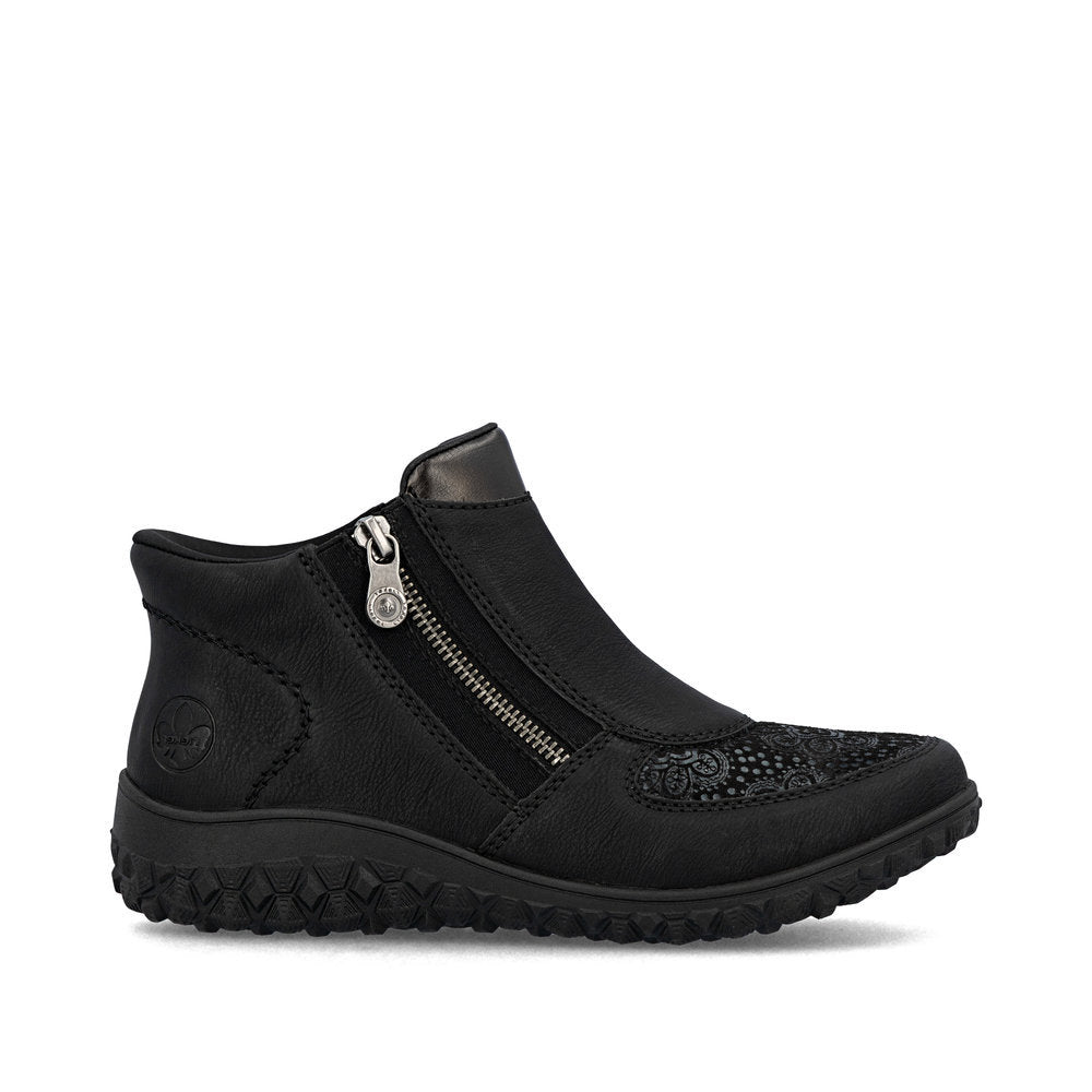 Rieker 59558 Ready to Go Ankle Boots in Black