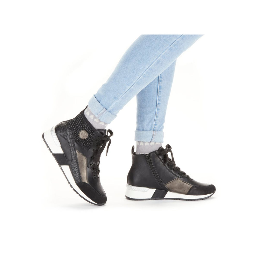 Rieker N7640 Women's Short Boots in Black