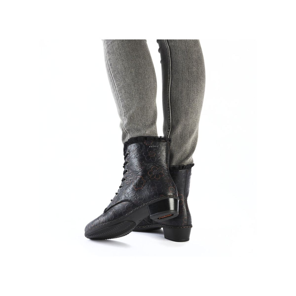 Y0703 Lace Up Boots