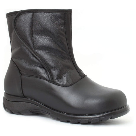 Toe Warmers Claire black waterproof women’s winter boot with extra-depth fit and Wide widths. Great for hard to fit feet. 