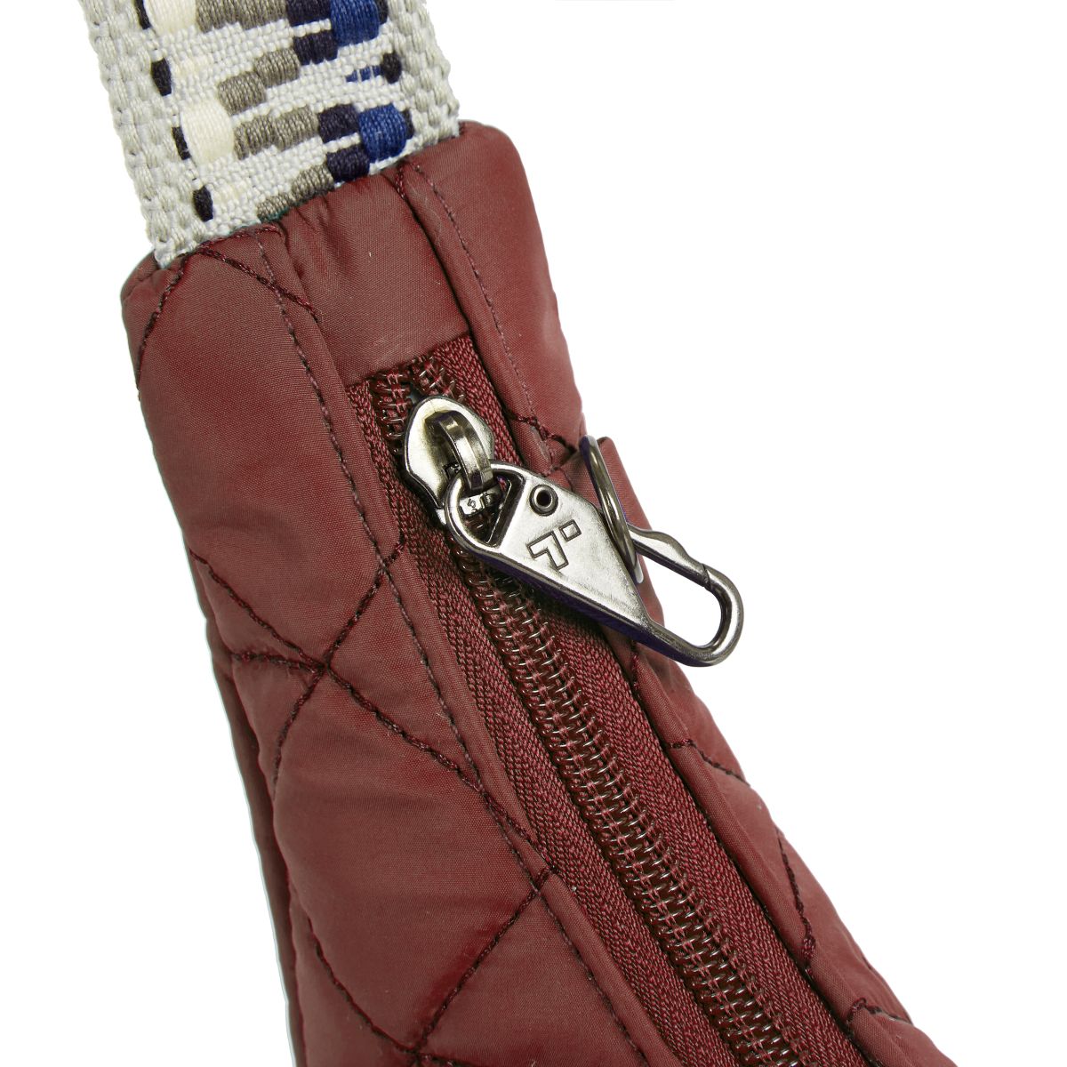 Travelon Woman's Anti-Theft Boho Slouchy Crossbody in Red
