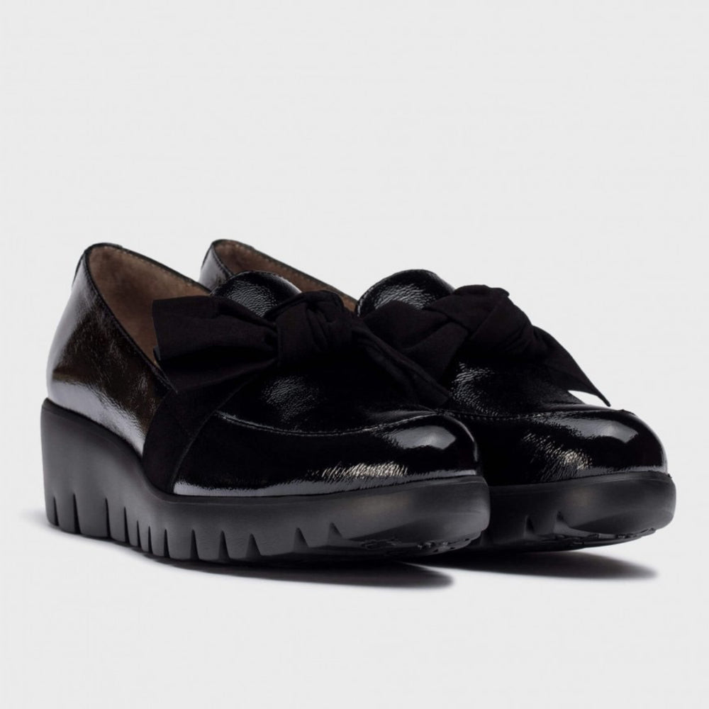 Wonders C-33323 Women's Loafer in Black Patent