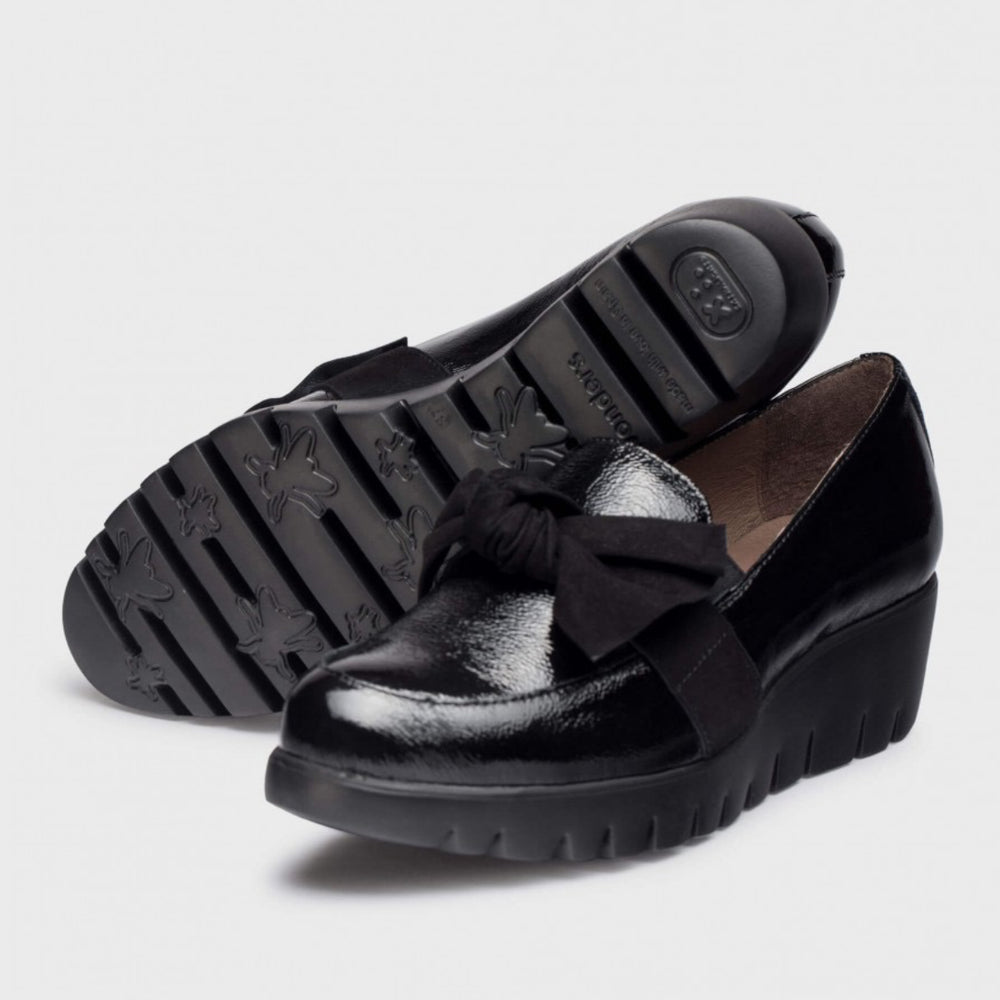 Wonders C-33323 Women's Loafer in Black Patent